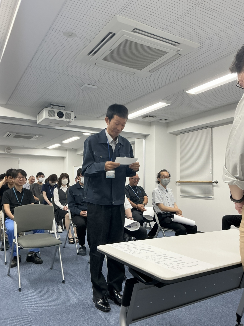 被表彰者代表より、これまでの歩みを振り返るとともに、支えてきた方々への感謝と今後への決意が述べられま